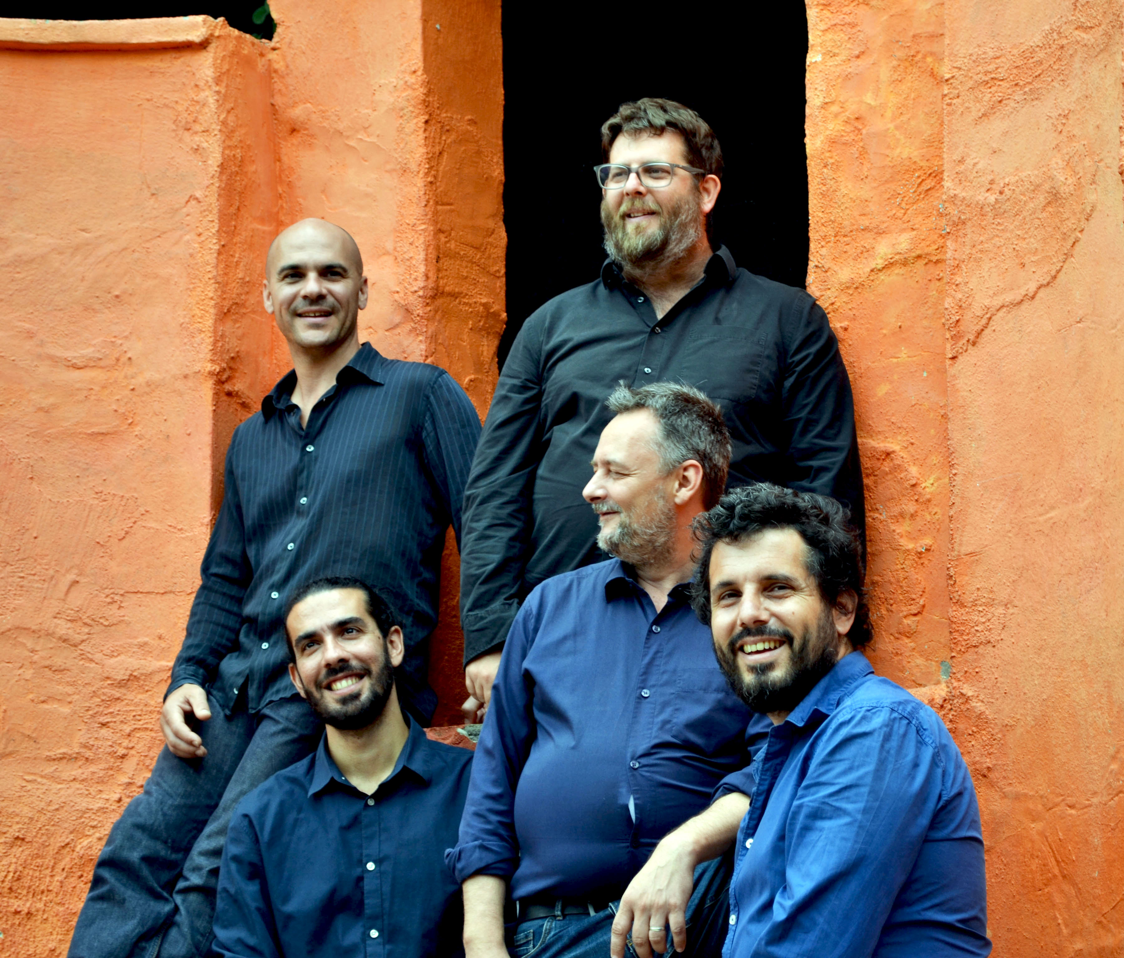 Piadas En La Compagnie Du Lamparo